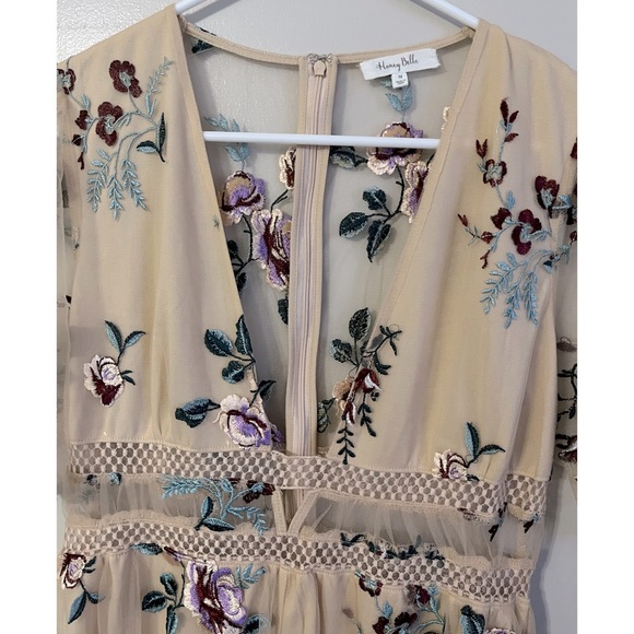 Honey Belle nude romper, shorts w/sheer overlay, floral/flower embroidery design - Picture 5 of 9